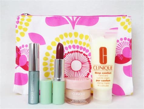 Clinique 5 Pc. 2014 Makeup Gift Set | Christmas Gifts Library | Makeup ...