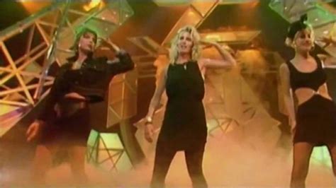 Bananarama - Venus (Live on TOTP August 1986) - YouTube