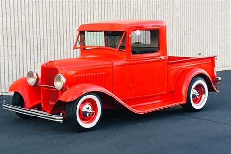 1932 FORD CUSTOM PICKUP