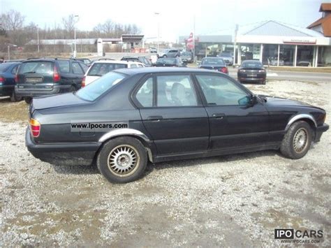 1994 BMW 750i - Car Photo and Specs