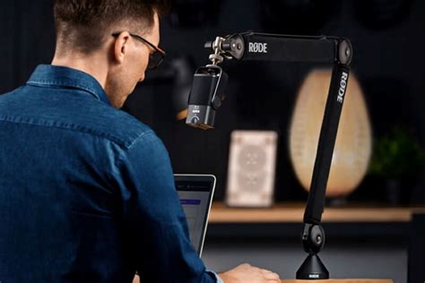 Best Microphone Arms For Rode NT-USB - Podcast Rocket