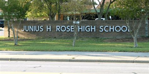 17 Ways To Know You Went To JH Rose High School