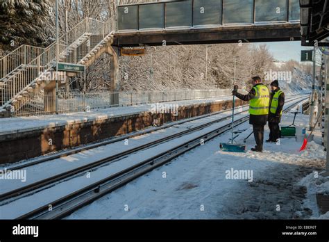 Snowy winter on Moulsecoomb station in Brighton Stock Photo - Alamy