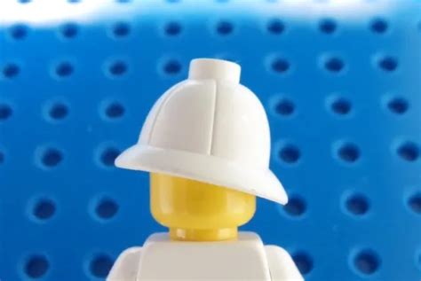 LEGO MINIFIG WHITE PITH HELMET - Jungle Explorer Soldier Minifigure ...