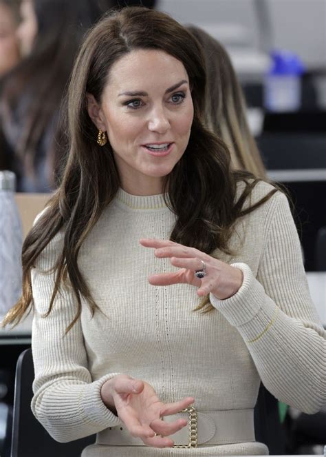 Princess Charlotte, Princess Kate, Prince And Princess, Princess Of Wales, Kate Middleton ...