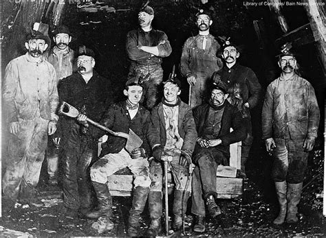 The Incredible Coal Wars of West Virginia | Dusty Old Thing