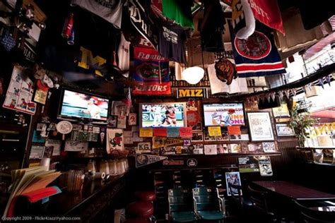 The 50 Best Sports Bars in America Gallery