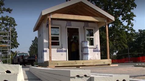 Nonprofit company builds tiny homes for the homeless