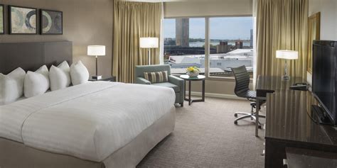 Luxury Hotels in Toronto Downtown | InterContinental® Toronto Centre