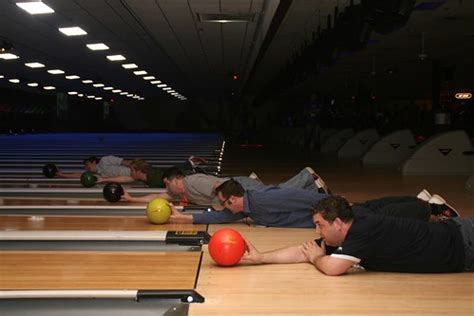 Raising the Bowling Ball | Cingular - raising the bowling ba… | Flickr