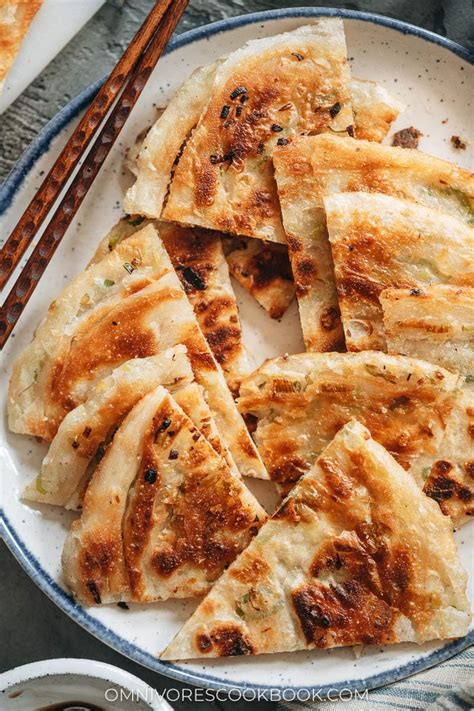 Chinese Scallion Pancakes (葱油饼) - Omnivore's Cookbook