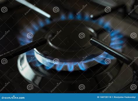 Blue flame of gas stove stock photo. Image of home, cook - 168728118