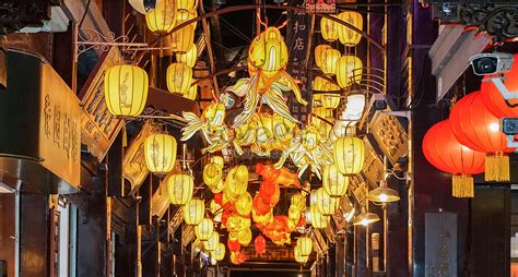 Yu Garden New Year Lantern Festival Picture And HD Photos | Free ...