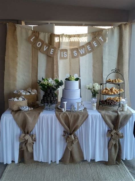 Rustic Burlap Wedding Decor