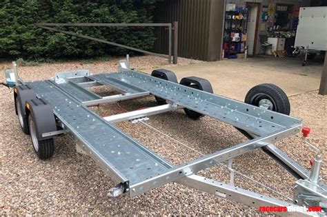 Racecarsdirect.com - Lightweight car trailer 12’ x 6’1” 1600kg twin axle