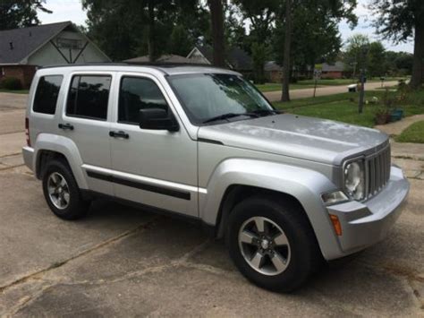 Purchase used 2008 jeep liberty sky slider in Baton Rouge, Louisiana, United States, for US ...