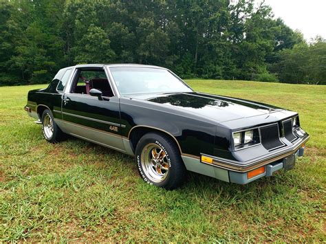 1986 Oldsmobile 442 Review: End of the Line | Out Motorsports