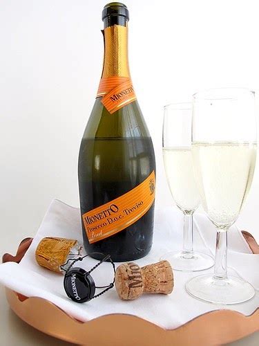 Gastronomer's Guide: Prosecco: The Italian Sparkling Wine