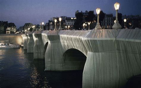 Christo Dead: Famed Sculptor Dies of Natural Causes at 84