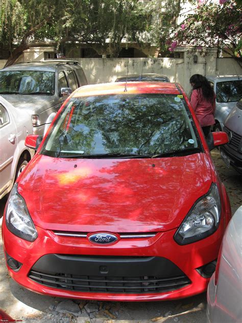 oxegsgvyb: Ford Figo Red