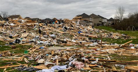 In Tennessee, Deadly Tornadoes Leave a Swath of Destruction - The New ...