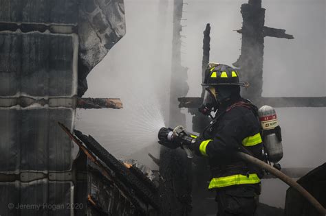 Gallery: Fire destroys barn in Ellettsville – The Bloomingtonian