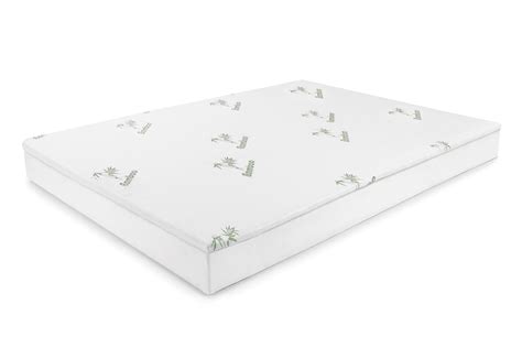 Ovela: Bamboo Memory Foam Mattress Topper - Queen | at Mighty Ape NZ