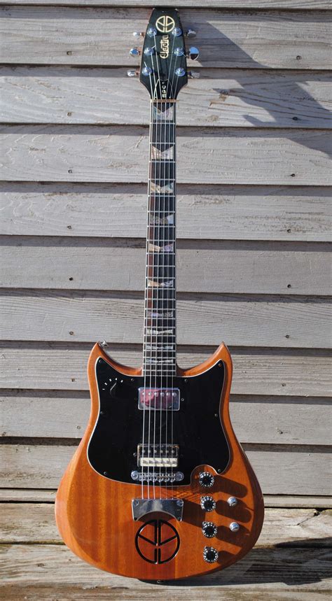 Electra Outlaw Bizarre 70’s Electric Guitar! For Sale | Antiques.com | Classifieds