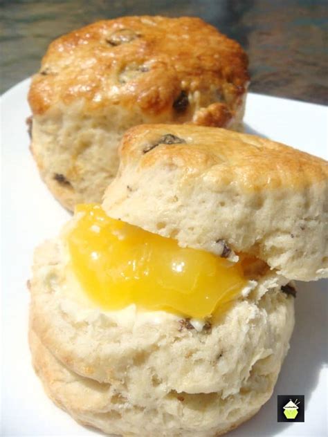 Classic English Scones – Lovefoodies