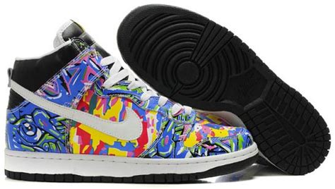 Graffiti Nikes | Graffiti Nike Dunks: Graffiti Nikes | Graffiti Nike Dunks