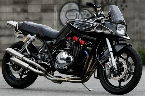 Suzuki Suzuki GSX 1100 S Katana - Moto.ZombDrive.COM