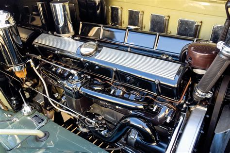 Cadillac V16 Engine - Car View Specs