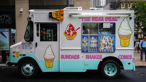 Food trucks invade Kenosha ... and they're not just pushing ice cream! | Liz Snyder ...