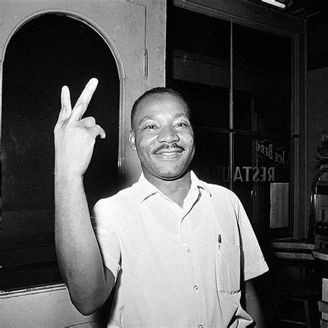 1964 - Martin Luther King Flashed a Peace Sign After Passage of the ...