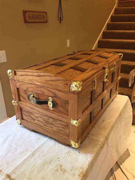 Beautiful Rockler customer trunk project. | Woodworking projects bed, Woodworking projects that ...