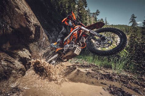 2021 KTM 690 Enduro R Guide • Total Motorcycle