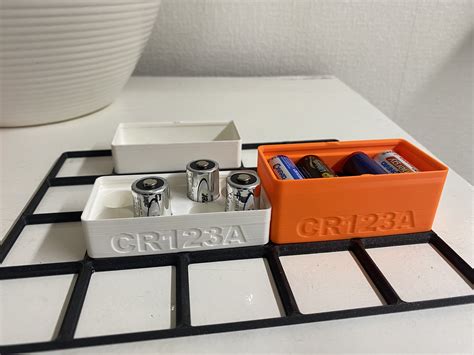 Gridfinity CR123A/CR123 Battery bins by Patrik Franzen | Download free STL model | Printables.com