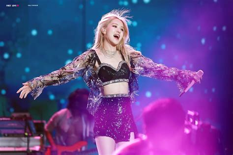 8 Gorgeous Stage Outfits BLACKPINK's Rosé Wore