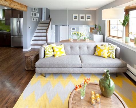 Modern Elegance: Gray and Yellow Living Room Inspirations