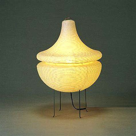 Haruame Tall Floor Lamp « Unique Japan