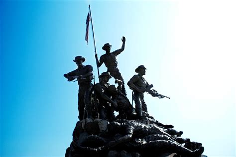 Tugu Negara by Suphon on DeviantArt