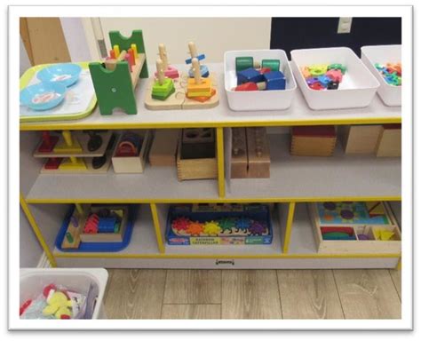 Montessori Materials - Montessori Academy