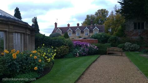 Castle Ashby Gardens - Milton Keynes Kids