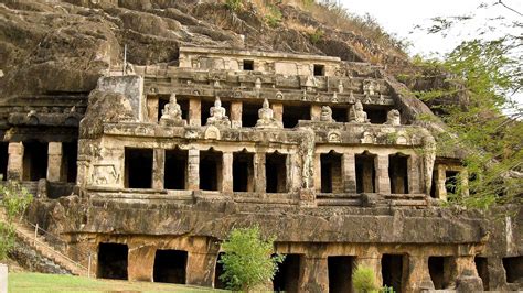 Undavalli Caves - History, Facts, Location, Built By, Entry Fee | Adotrip