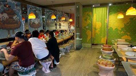 Toilet Restaurant in Taiwan • Reformatt Travel Show