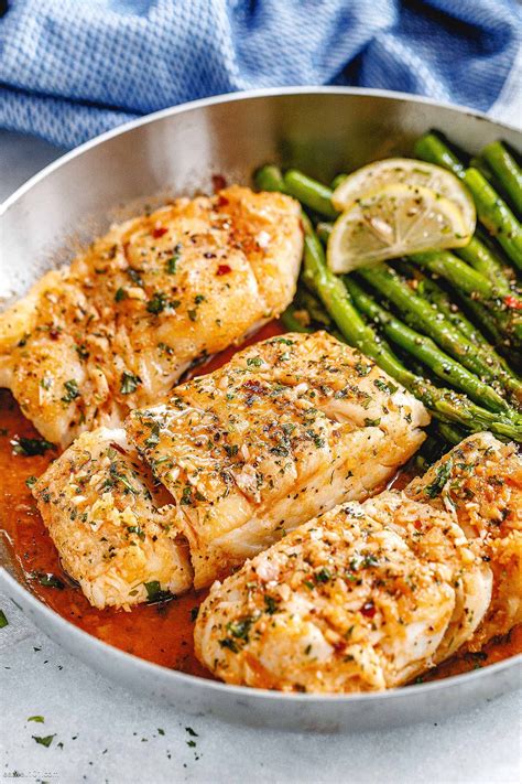 Garlic Butter Cod with Lemon Asparagus Skillet | Fish recipes healthy ...