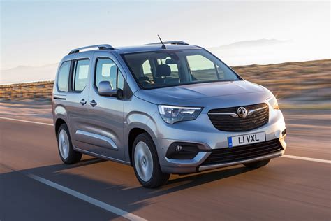 New 2018 Vauxhall Combo Life prices and specs released | Auto Express