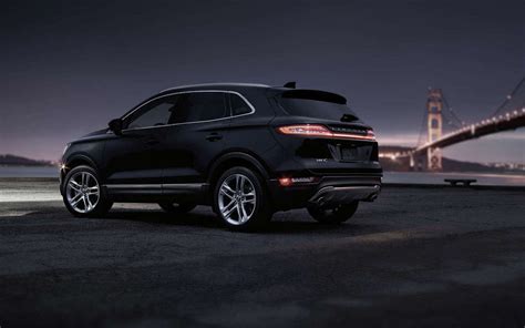 Lincoln MKC Black Label 2017 | SUV Drive