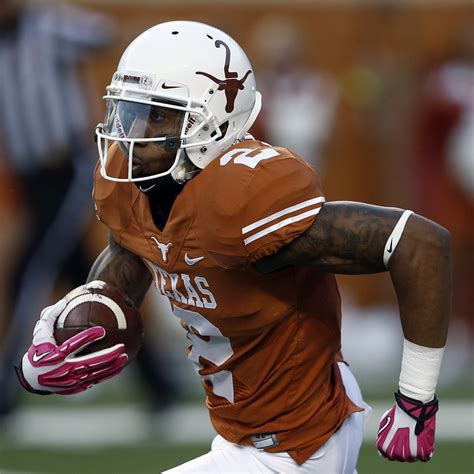 The Latest Texas Longhorns NCAA Football News | SportSpyder