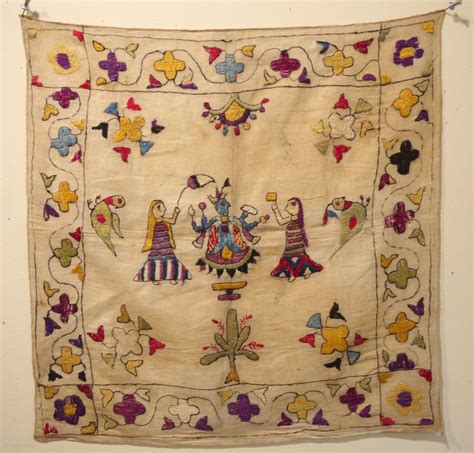 Chamba Rumaal | Hand embroidery art, Embroidery motifs, Hand embroidery designs